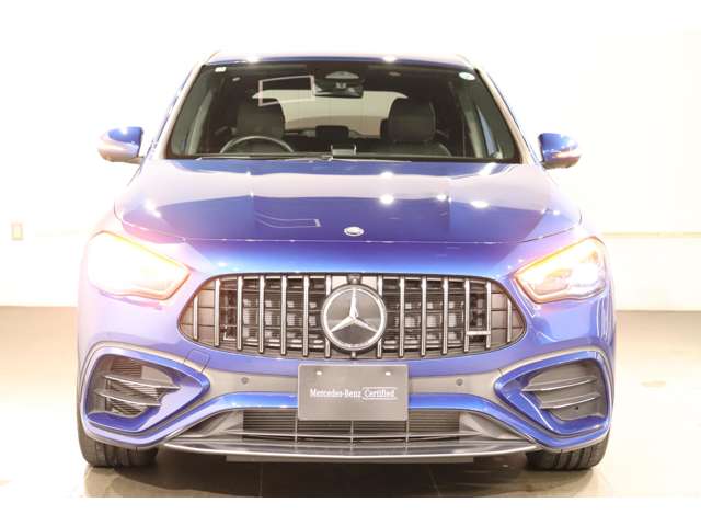 Mercedes-Benz GLA-Class 10