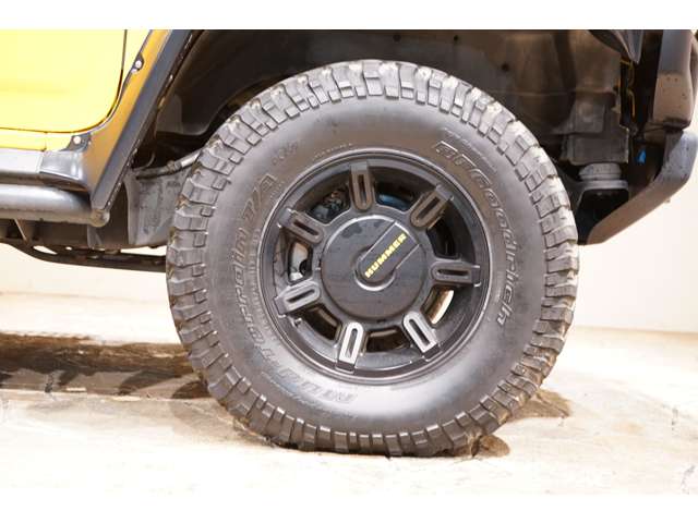 Hummer H2 10