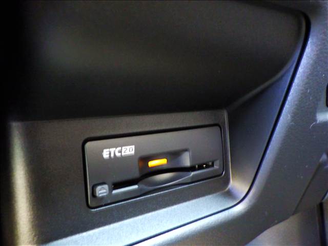 Mitsubishi Delica Mini 8