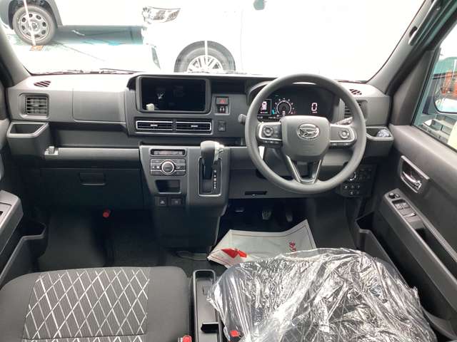 Daihatsu Atrai 5