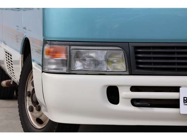 Toyota Coaster 5