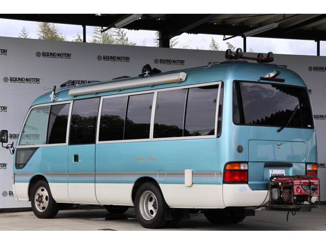 Toyota Coaster 7