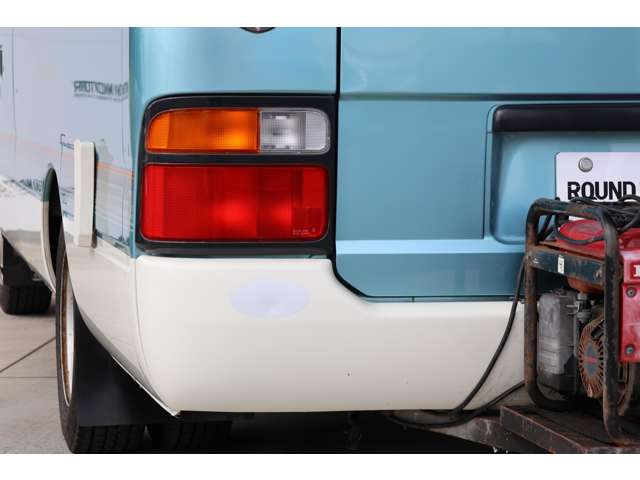 Toyota Coaster 8