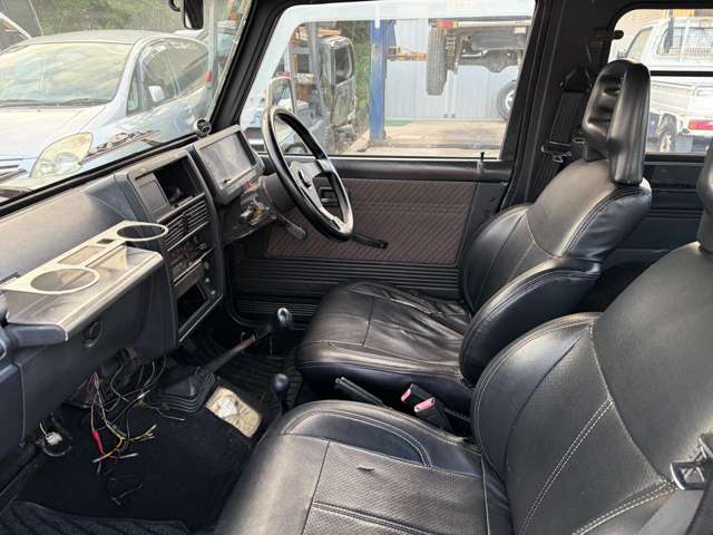 Suzuki Jimny 9