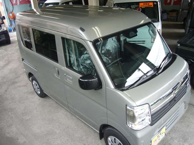 Suzuki Every 9