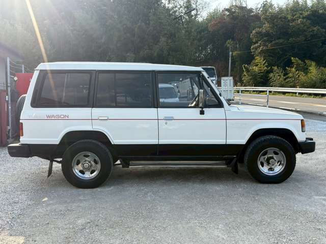 Mitsubishi Pajero 4