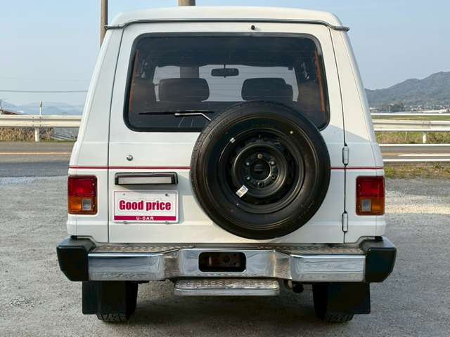 Mitsubishi Pajero 6
