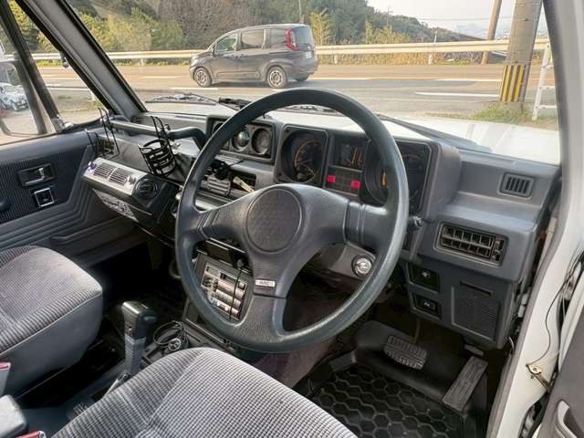 Mitsubishi Pajero 10