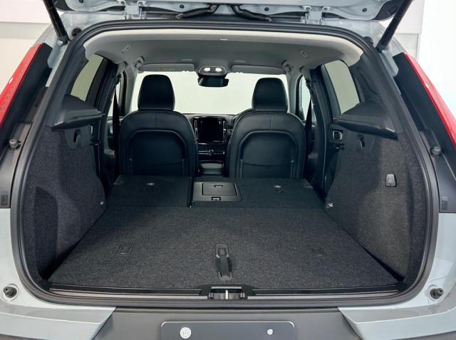 Volvo XC40 12