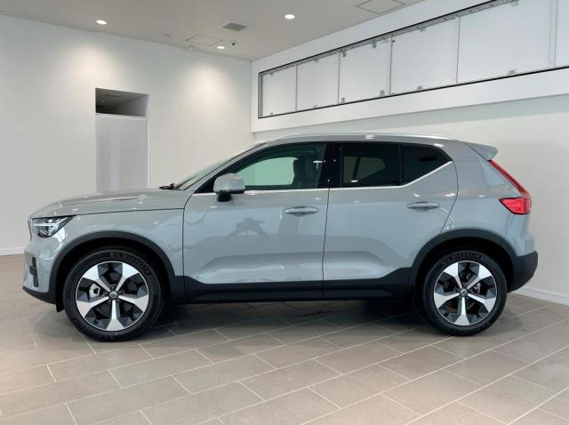Volvo XC40 4