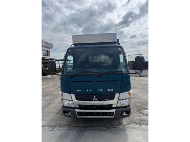 Mitsubishi Fuso Canter 2