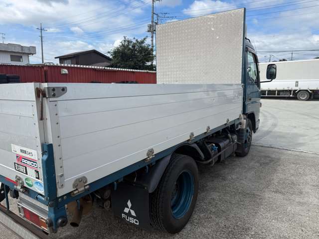 Mitsubishi Fuso Canter 4