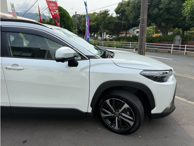 Toyota Corolla Cross 9