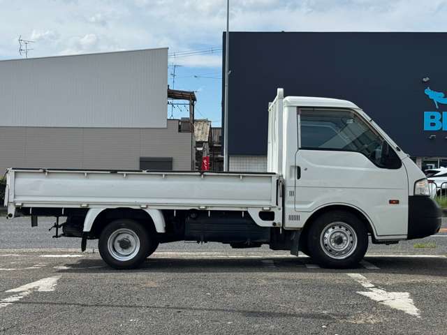 Mazda Bongo Truck 8