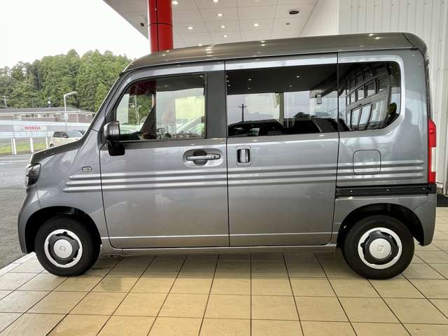 Honda N-VAN 11