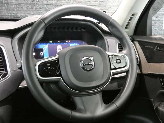 Volvo XC90 9