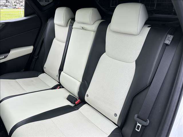 Lexus NX 7