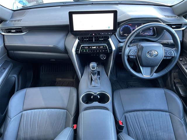 Toyota Harrier 5