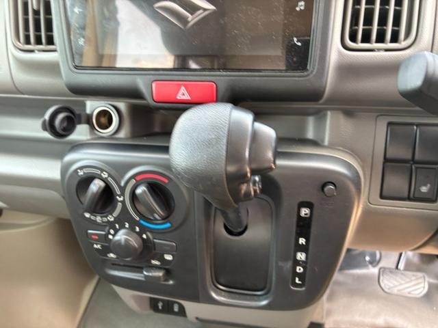 Suzuki Every 11