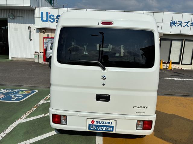 Suzuki Every 3