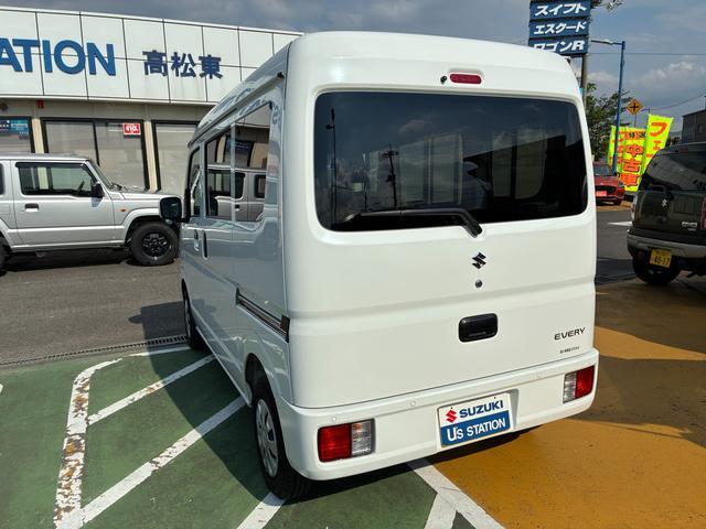 Suzuki Every 9