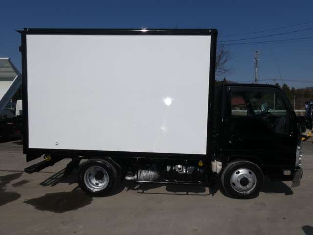 Isuzu Elf 5