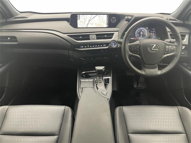 Lexus UX 3