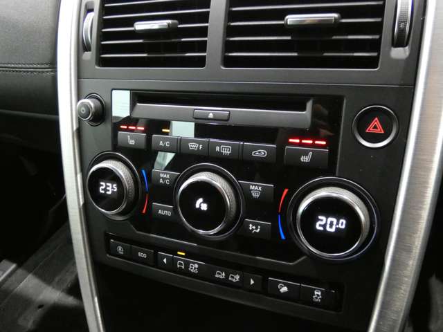 Land Rover Discovery Sport 12