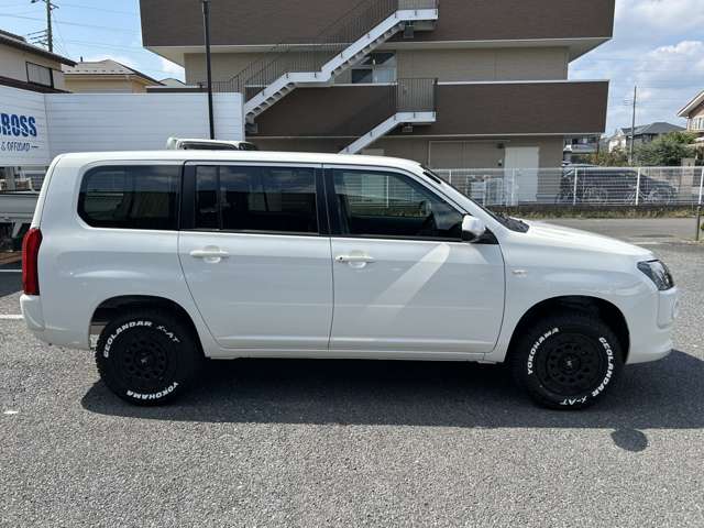 Toyota Probox Van 9