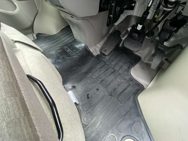 Suzuki Every 7