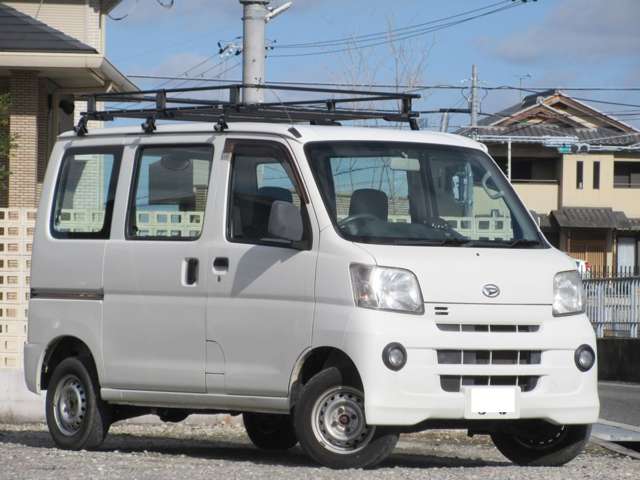 Daihatsu Hijet Cargo 7