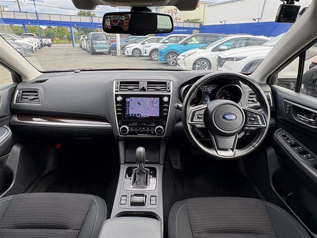 Subaru Legacy Outback 5