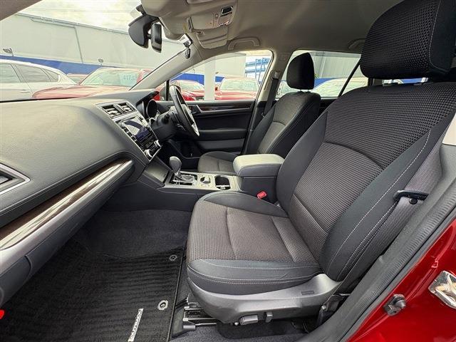 Subaru Legacy Outback 10