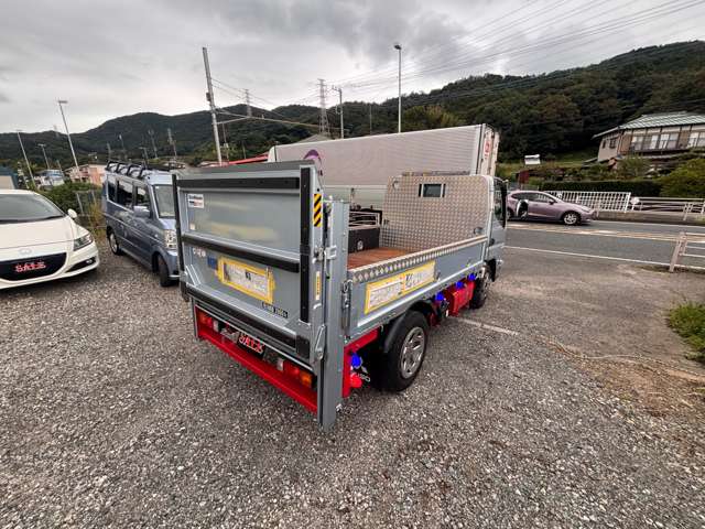 Mitsubishi Fuso Canter 6