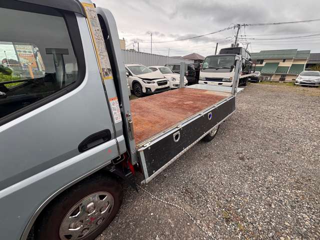 Mitsubishi Fuso Canter 10