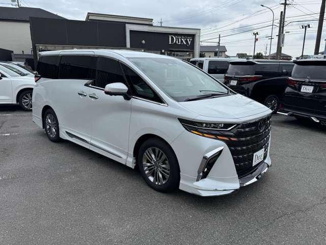 Toyota Alphard 11
