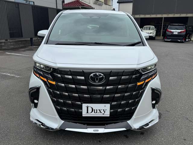 Toyota Alphard 8