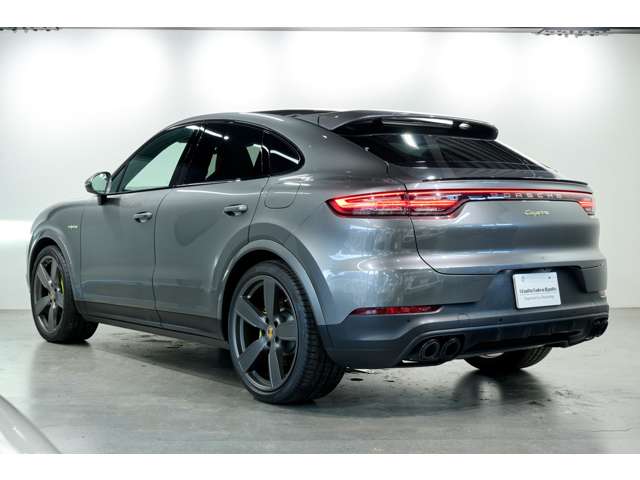 Porsche Cayenne Coupe 6