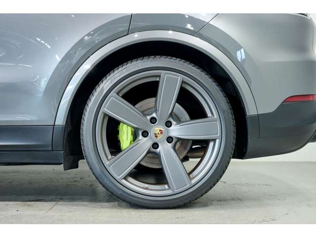 Porsche Cayenne Coupe 10