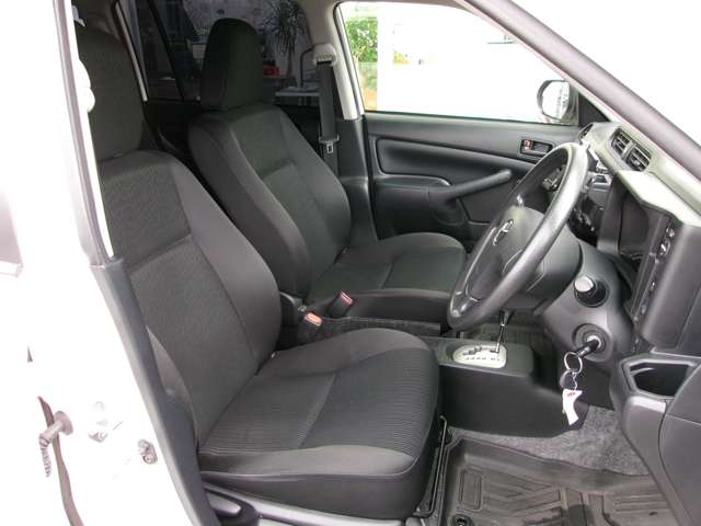 Mazda Familia Van 7