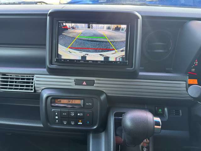 Honda N-VAN 8