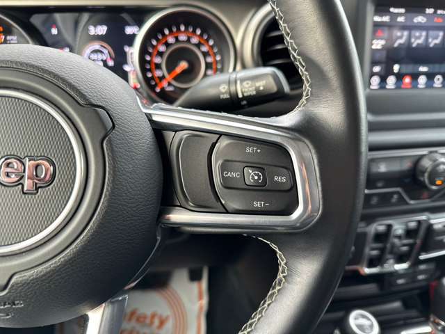 Jeep Gladiator 11