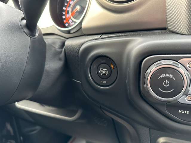 Jeep Gladiator 12