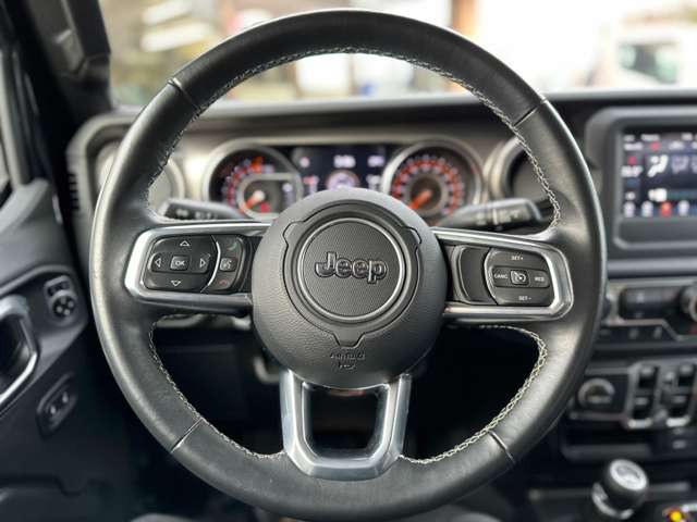 Jeep Gladiator 9