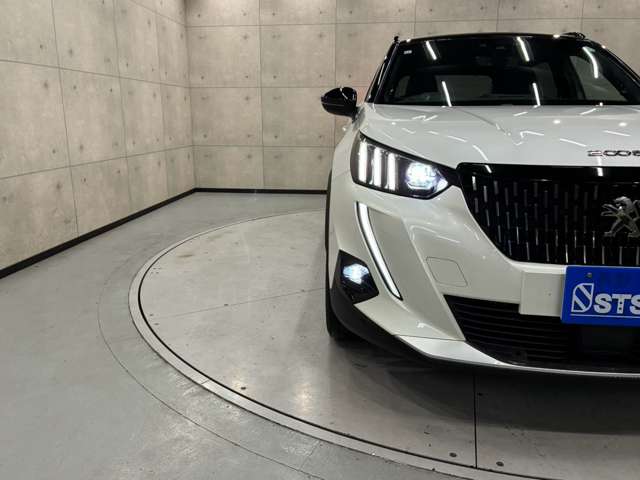 Peugeot SUV 2008 11