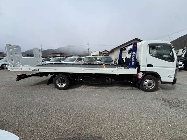 Mitsubishi Fuso Canter 5