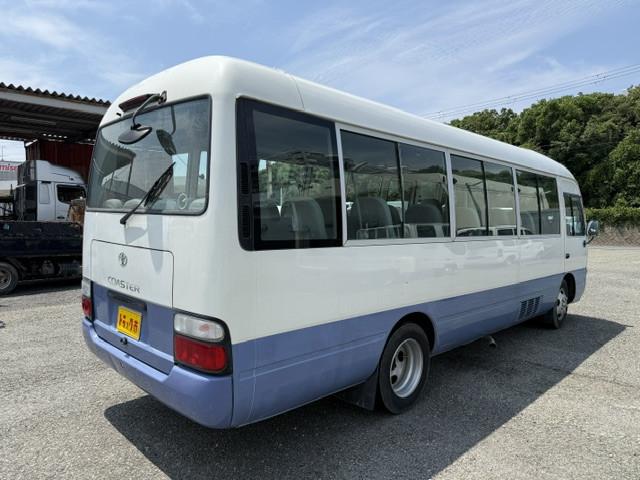 Toyota Coaster 3