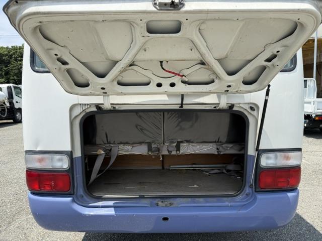 Toyota Coaster 9
