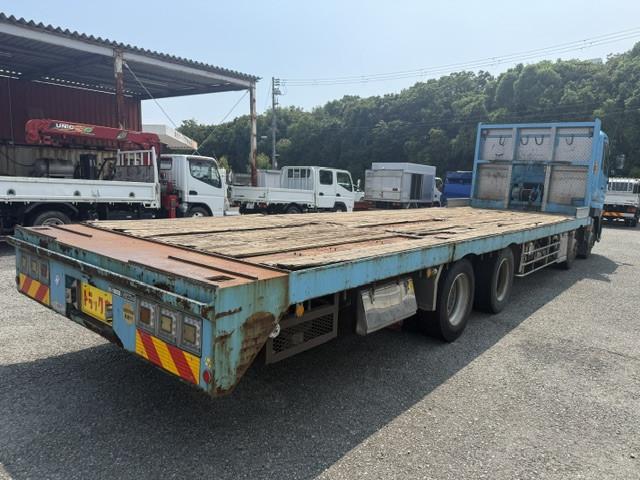 UD Trucks Quon 3