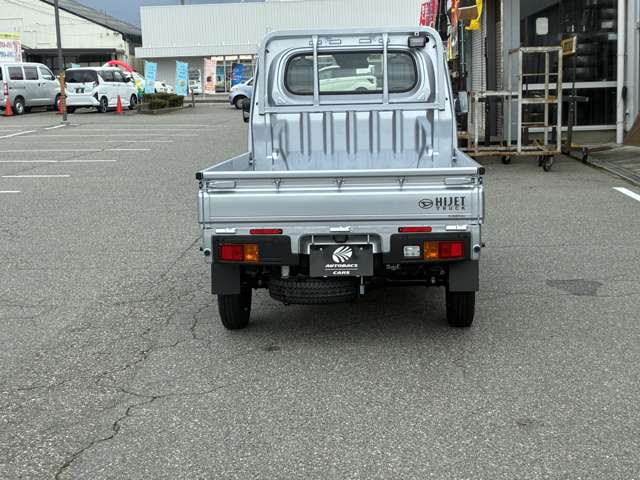 Daihatsu Hijet Truck 6